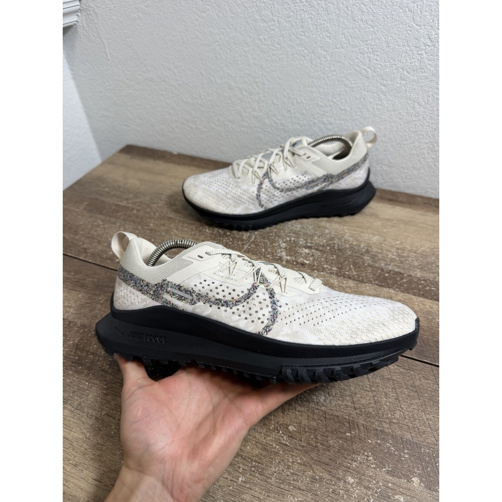 Nike Pegasus Trail 4 NBY FB5058-900 Men's Size 9 Trail Shoes